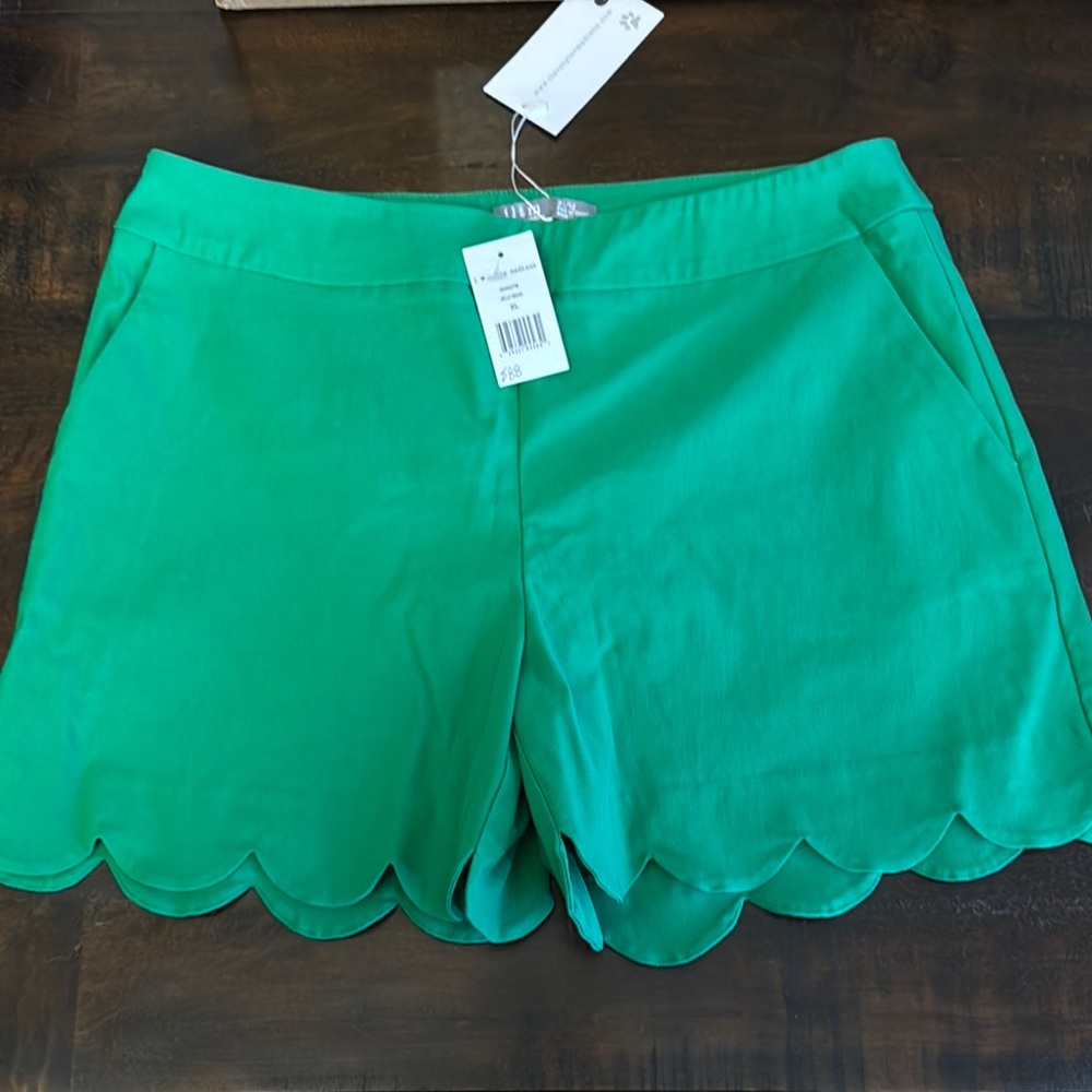 iltm green scalloped shorts